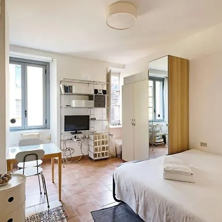 Centro, Monolocale Porta Venezia Milaan